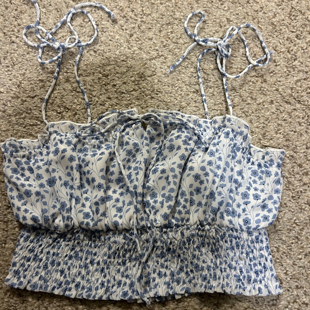 Princess Polly Blue Floral Tie Crop Top